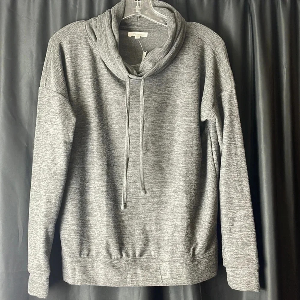 Gray Maurice’s Sweatshirt M